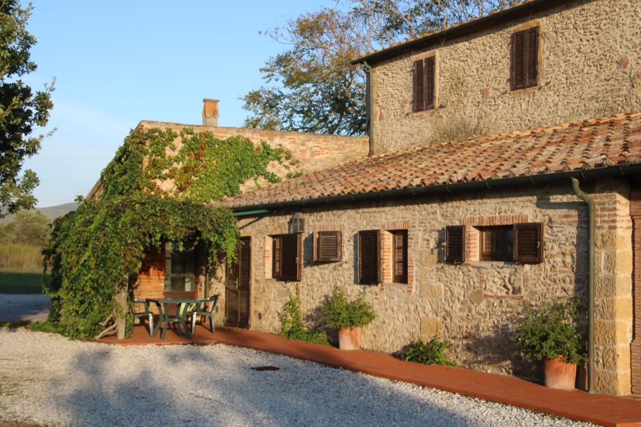 Podere Campo Alle Serpi Бибона Екстериор снимка