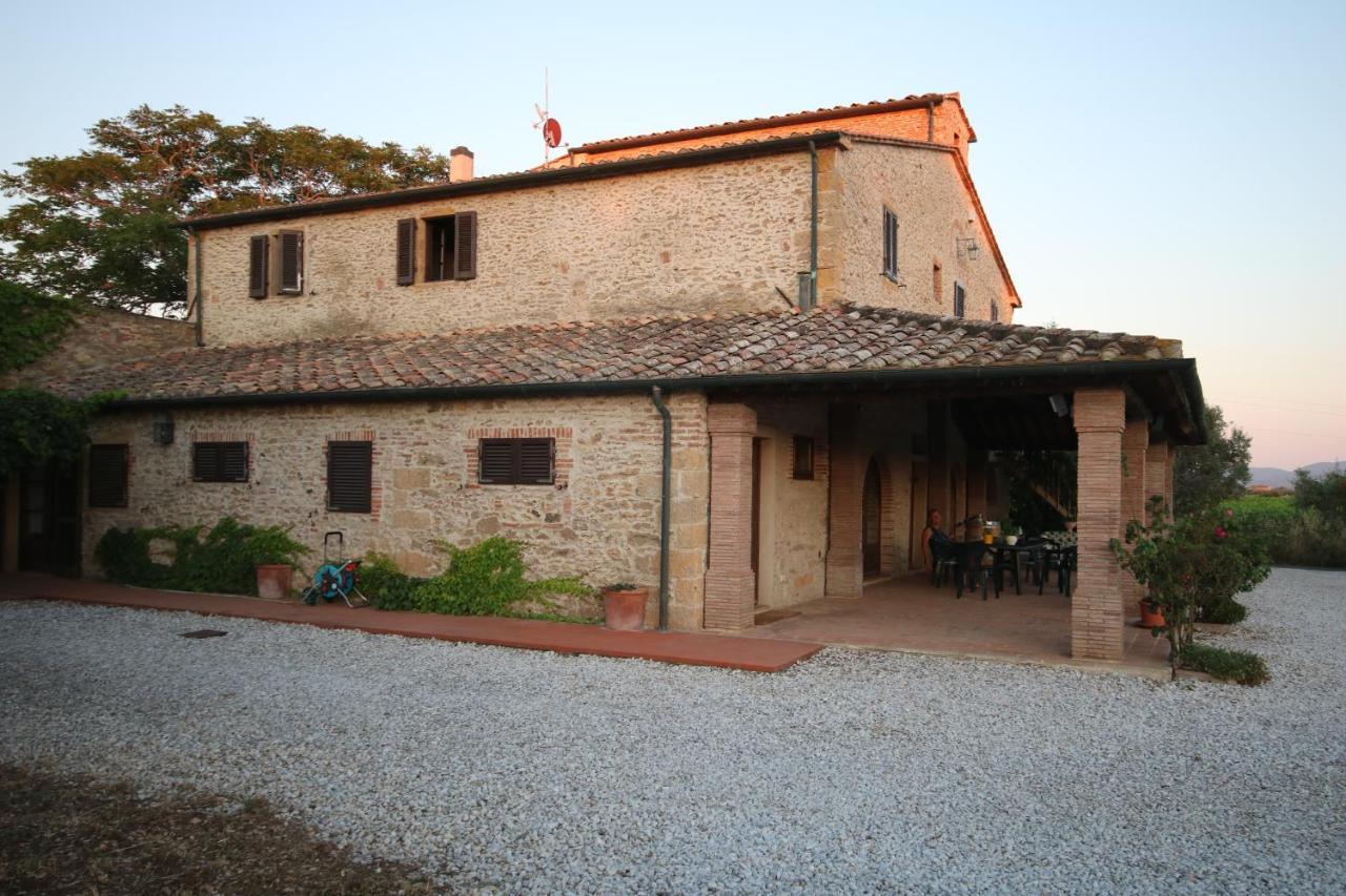 Podere Campo Alle Serpi Бибона Екстериор снимка