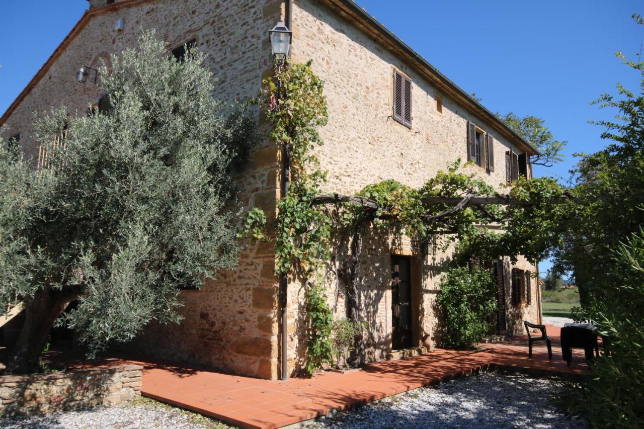 Podere Campo Alle Serpi Бибона Екстериор снимка